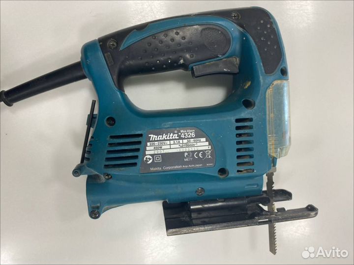 Лобзик Makita 4326