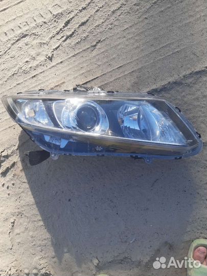 Фара honda civic 2012