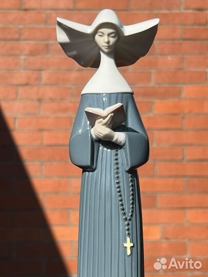 Статуэтка lladro Монашка (Испания)