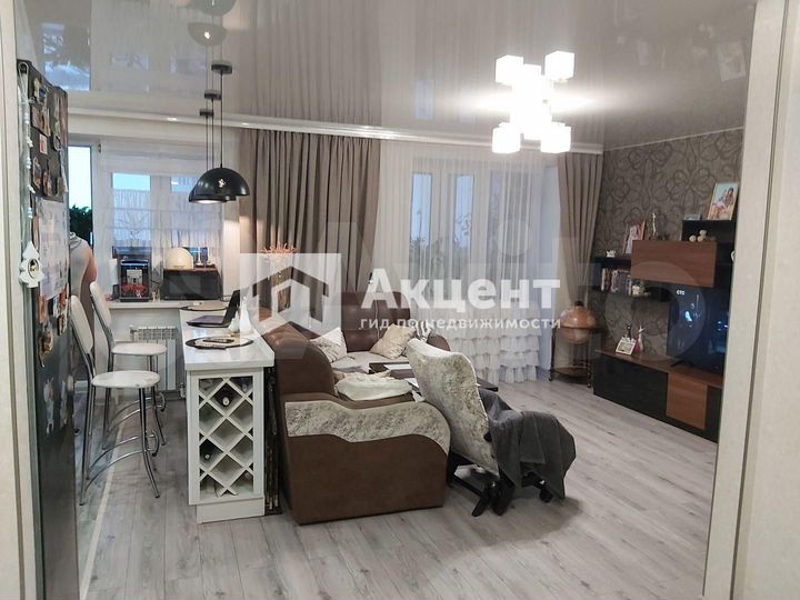 3-к. квартира, 76 м², 7/10 эт.