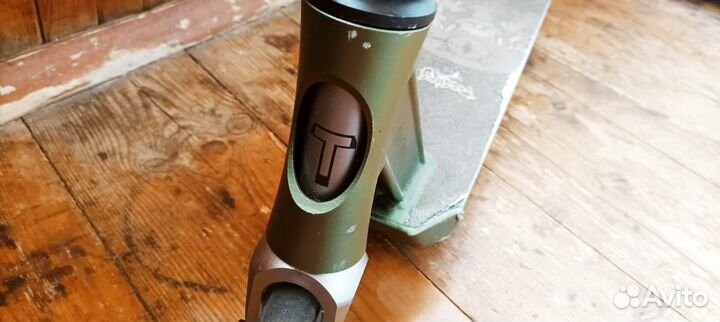 Трюковой самокат