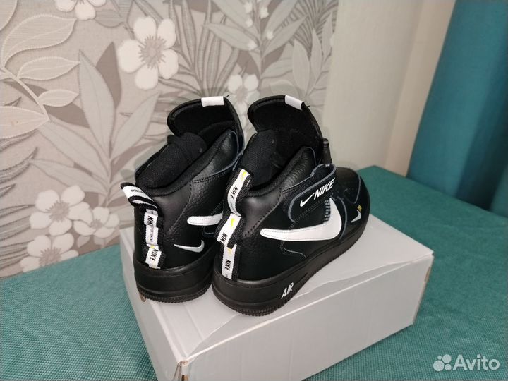 Кроссовки мужские nike air