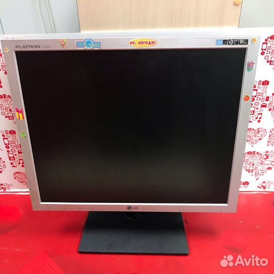 Монитор LG Flatron L1919S ш1