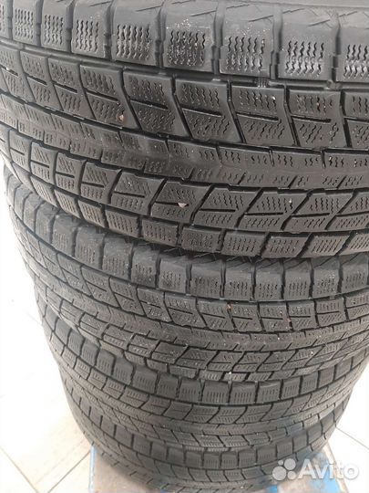 Dunlop Winter Maxx SJ8 225/65 R17 102R