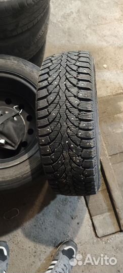 Pirelli Formula Ice 185/55 R15 86T