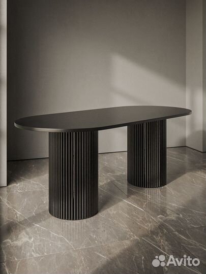 Кухонный стол