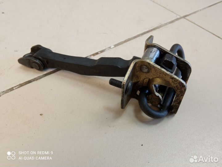 Ограничитель двери передний левый Volvo S80