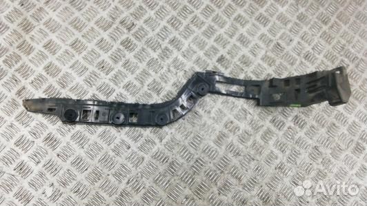 Крепление бампера переднее volkswagen passat B7 (8