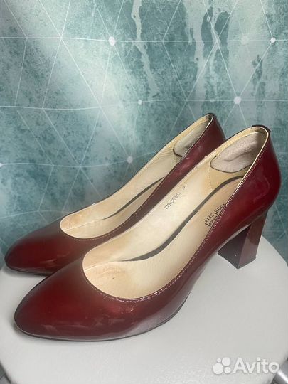 Лаковые туфли Respect