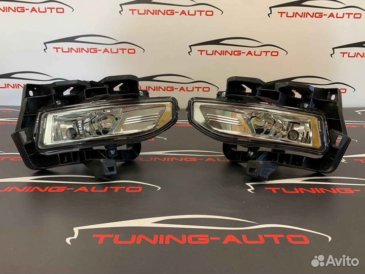 Противотуманные фары Nissan Note (E 12 ) M6015