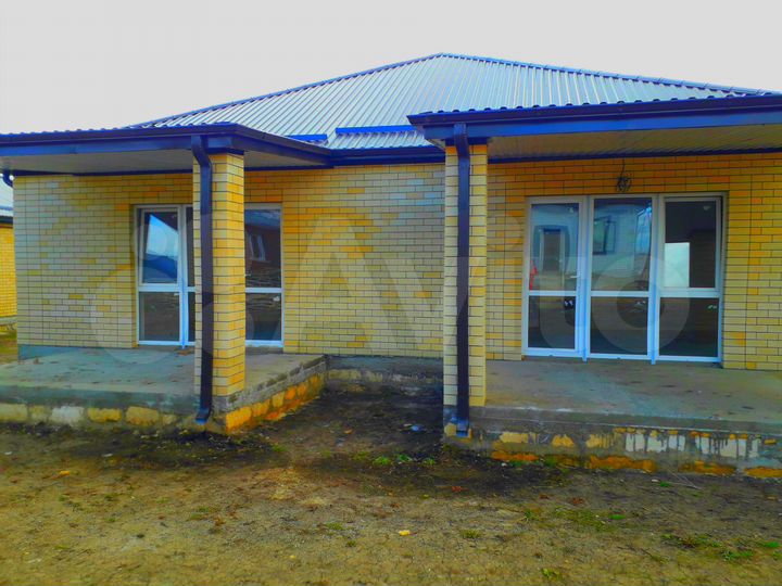 Коттедж 97 м² на участке 3 сот.