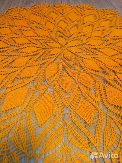 Скатерть круглая вязаная