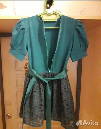 Платье нарядное 146