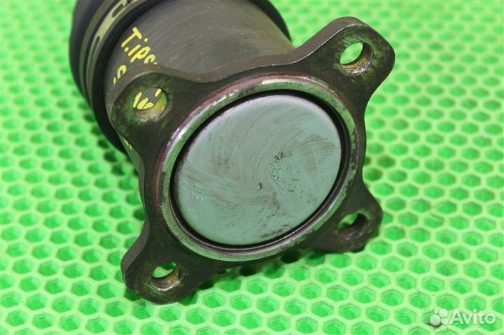 Шрус внутренний задний Toyota Ipsum SXM15 3S-FE