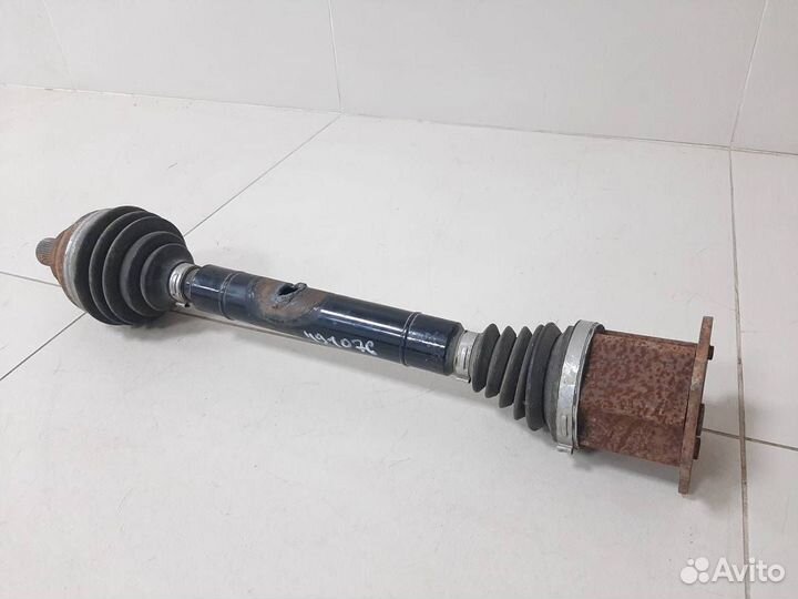 Привод передний левый Skoda Karoq 2017