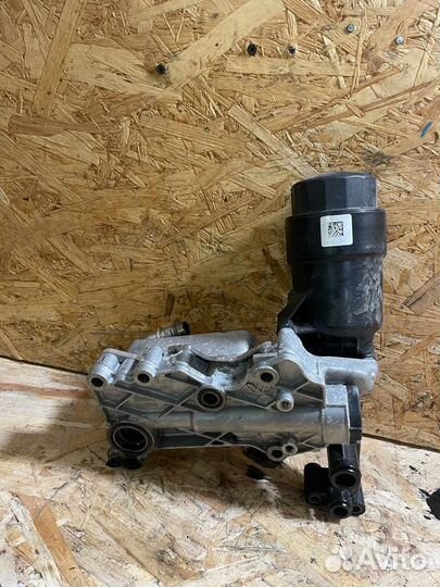 Корпус масляного фильтра теплообменник Мерседес