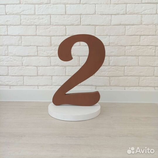 Цифры из пенопласта и пенополистерола