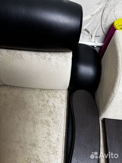 Угловой диван бу