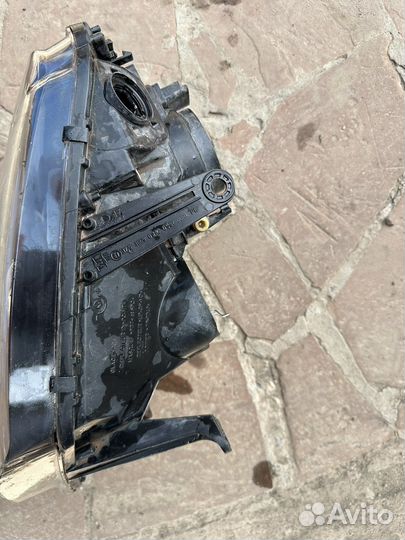 Фара на renault duster