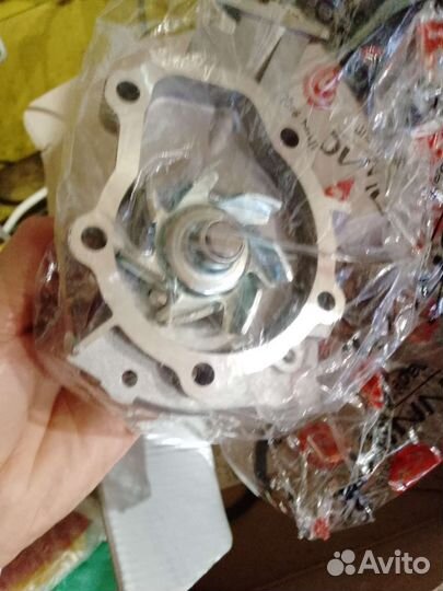 Помпа на daewoo matiz