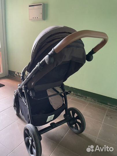 Коляска прогулочная tutis aero sport
