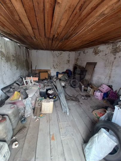 Гараж, > 30 м²