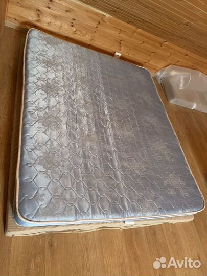 Матрас 150х180