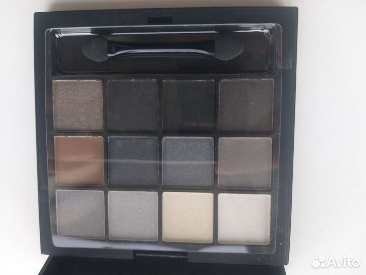 Тени для век kylie