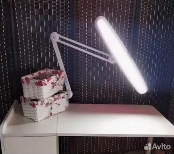 Лампа настольная для наращивания ресниц