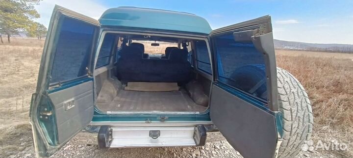 Nissan Safari 4.2 МТ, 1997, 300 000 км