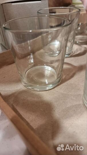 Стеклянные стаканы