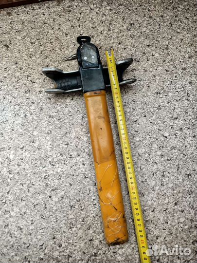 Механический блокиратор руля