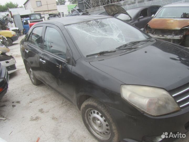 Дверь передняя задняя левая правая geely mk