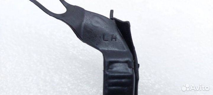 Б/У Уплотнитель двери Боковой. Состояние хорошее