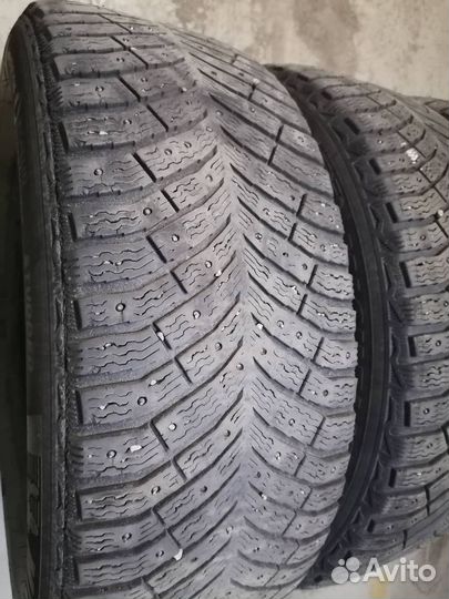 Michelin X-Ice North 4 265/60 R18