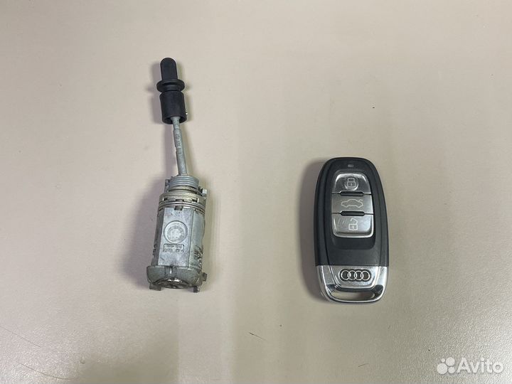 Ключ зажигания личинка Ауди А4 Б8 А5 8Т Q5 8R