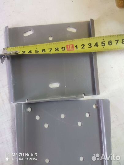 Кронштейн крепления телевизора на стену