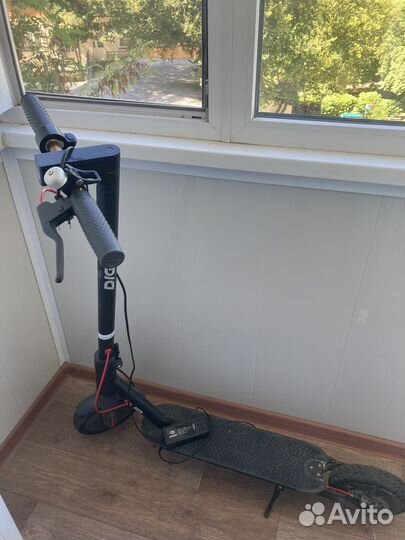 Электрический самокат digma