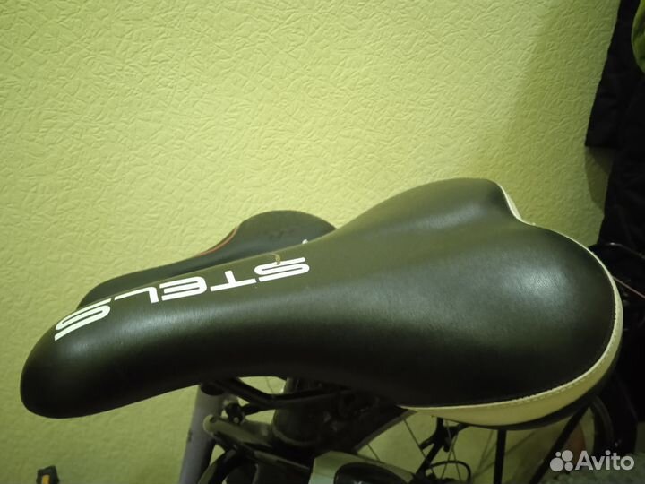 Седло для велосипеда кожаное