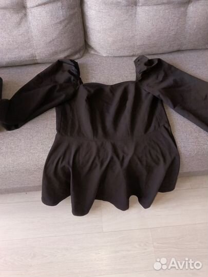 Платья женские 46-48 размера