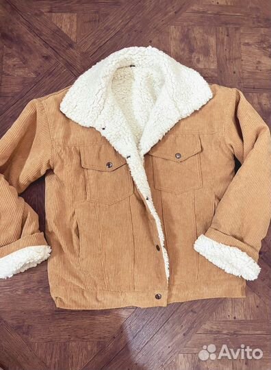 Вельветовая куртка с «мехом»