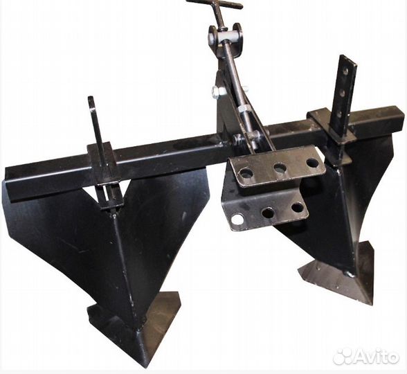 Плуг, окучник