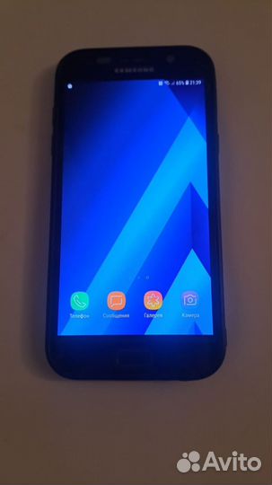 Samsung Galaxy A7 (2017) SM-A720F/DS, 3/32 ГБ