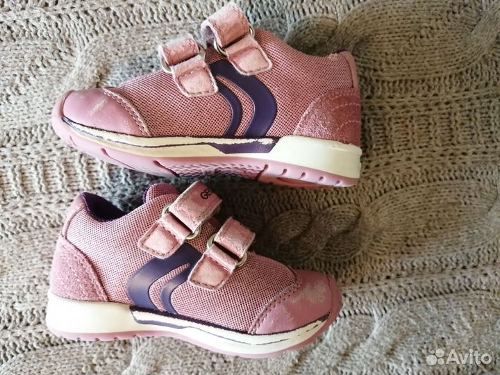 Кроссовки для девочки 21 размер Geox