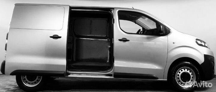 Водитель с личным автомобилем фургон