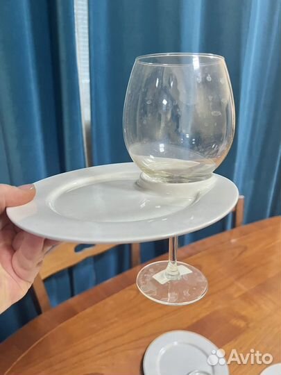 Тарелка фуршетная с выемкой для бокала