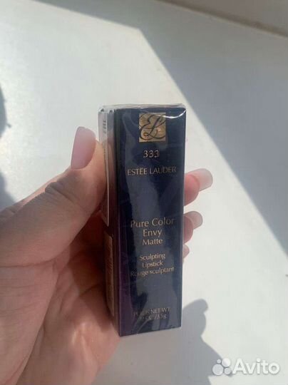 Помада Estee Lauder