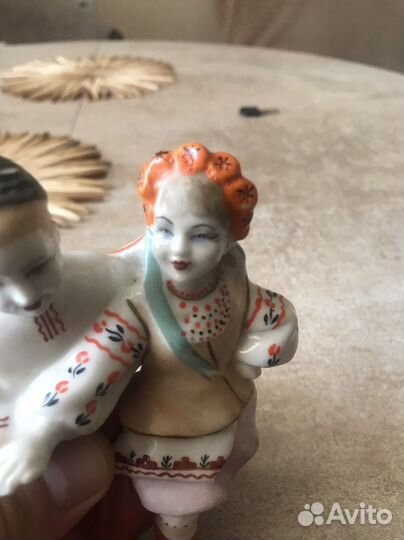 Фарфоровые статуэтки СССР: лфз; гжель