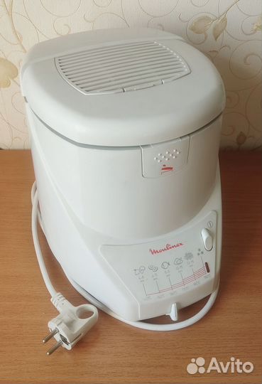 Фритюрница Moulinex E14