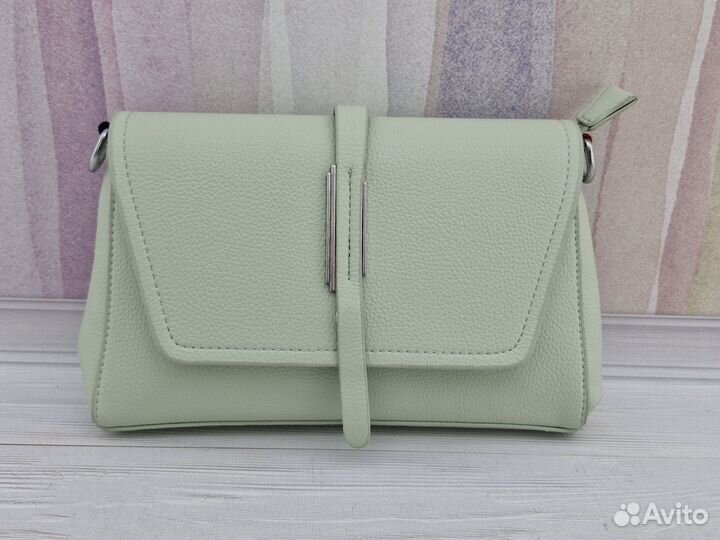 Сумка женская кожаная через плечо